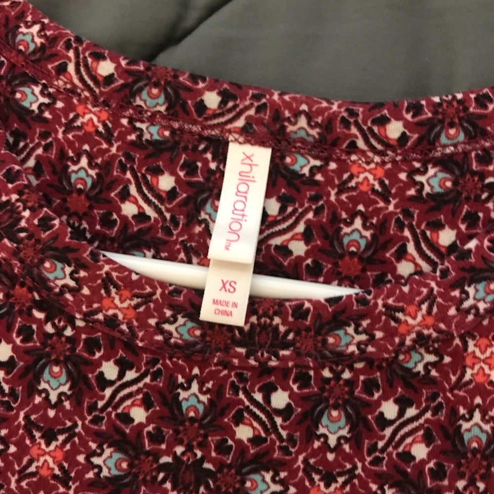Patterned Top - Picture 3 of 3